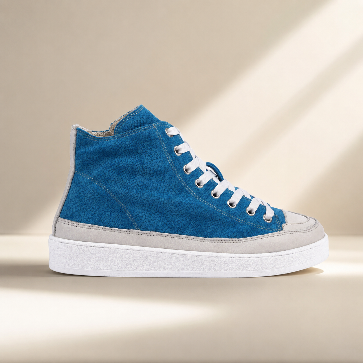 Sneakers Montantes Femme en Cuir Bleu