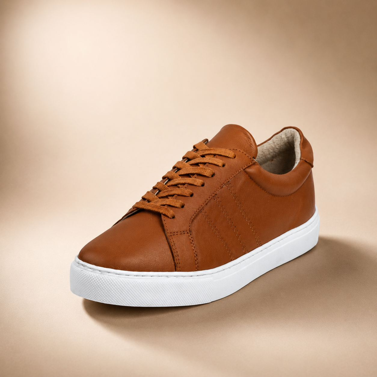 Sneakers Homme en Cuir Camel – Élégance & Confort