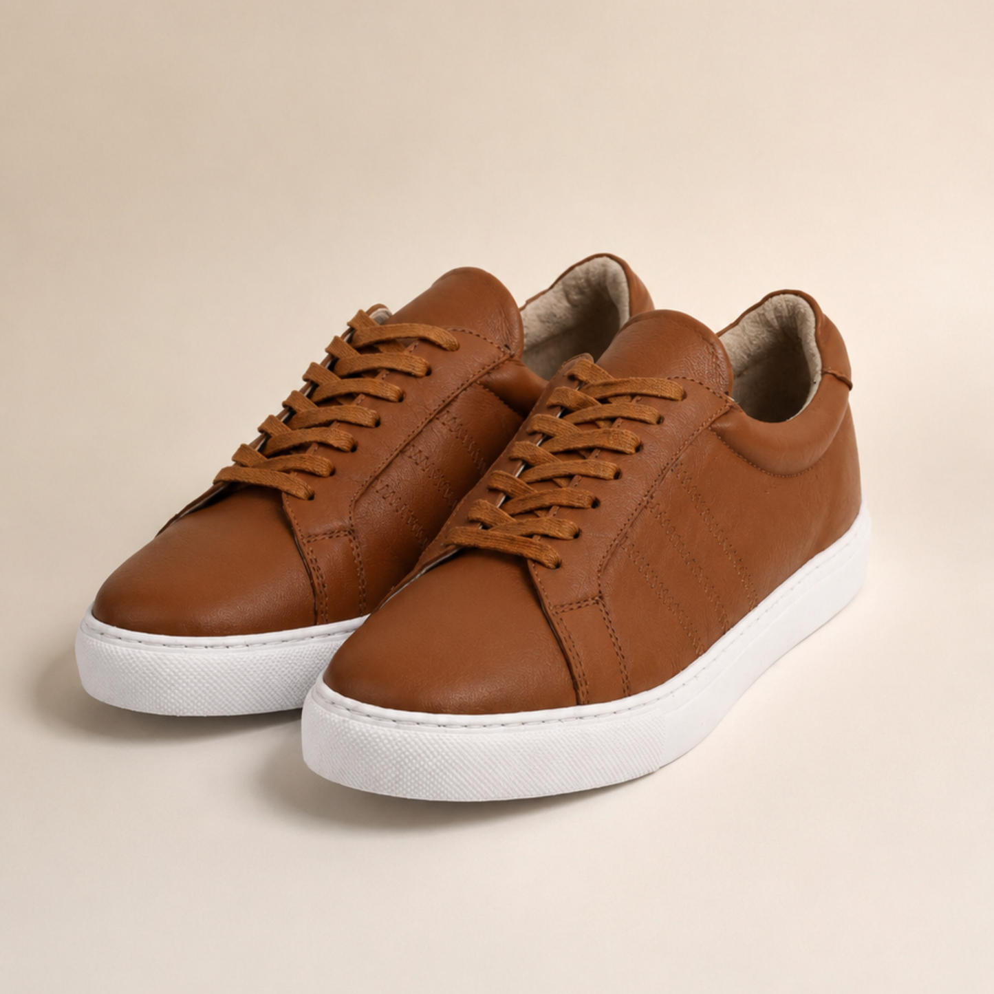 Sneakers Homme en Cuir Camel – Élégance & Confort